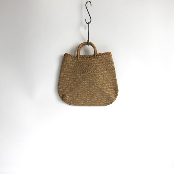 Small sisal weaved bag