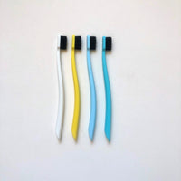 Blk head toothbrush