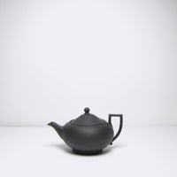 Black basalt tea pot
