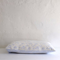 Reversible cloud single bedding set