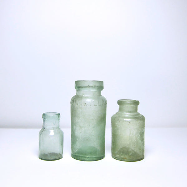 Vintage bottles: Collection 8