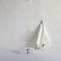 Embroidered leaf white cotton napkins