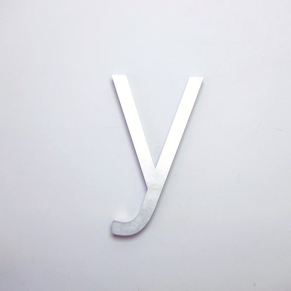 Metal hanging y