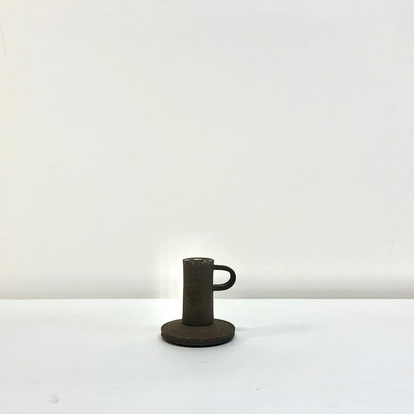 Mud candle holder with handle