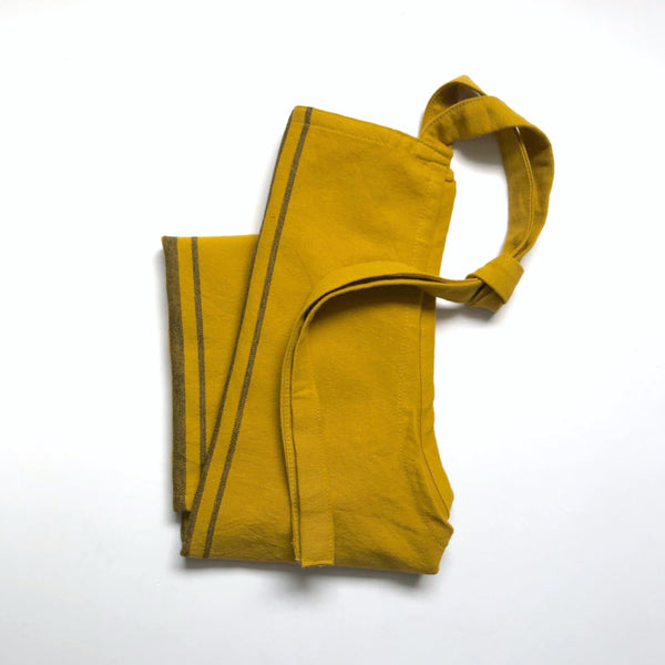 Mustard apron