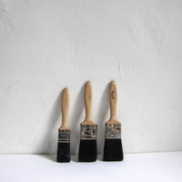 Natural varnished wood paint brushes