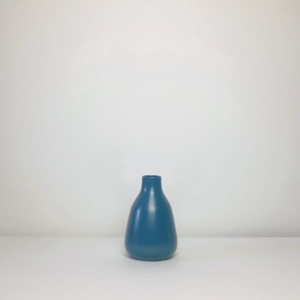 Marine ceramic vase