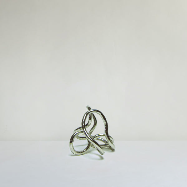 Silver pliable chain