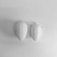 Porcelain acorn: large