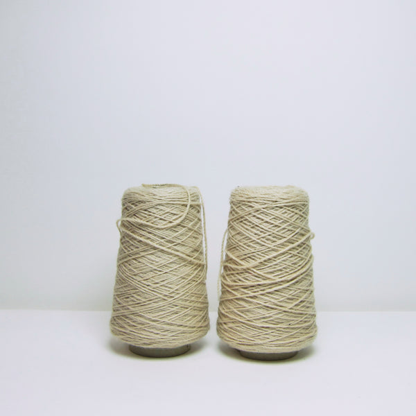 Pair of natural thread reels