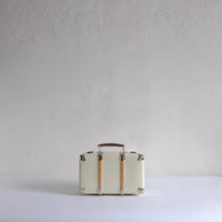 Small cream card suitcase: Paintable