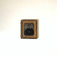 Small gold Victorian portrait