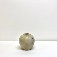 Vintage Chinese pot