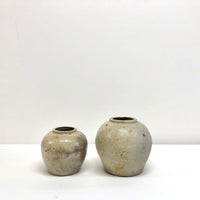 Vintage Chinese pot