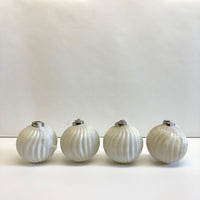 White swirl glass baubles: Set of 4