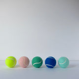 Tennis balls: assorted colours